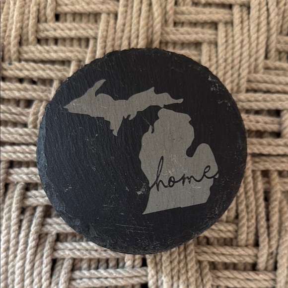 Michigan Black Slate Round Beverage Coaster Set of 5 - Picture 7 of 7